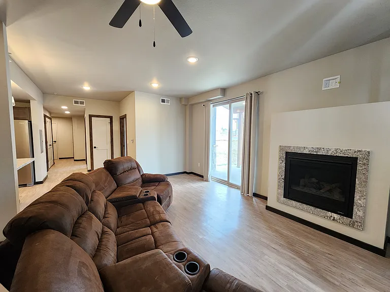 1734 Wildfire Rd #101 — Photo 8