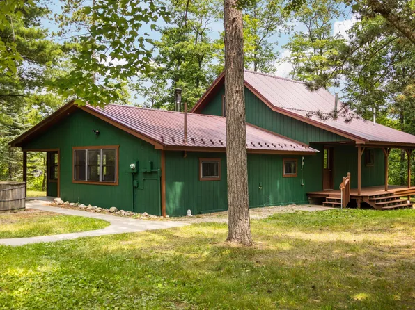 5825 W Miller Rd, Lewiston, MI 49756