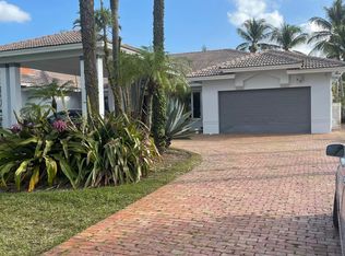 13800 SW 34th St, Miami, FL 33175