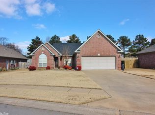 3826 Wildflower Ln, Benton, AR 72015