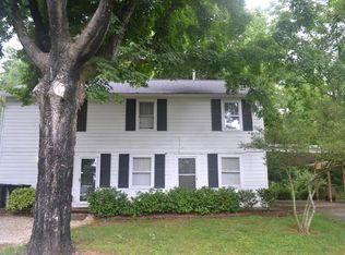 7704 SW Pinner Dr, Knoxville, TN 37919