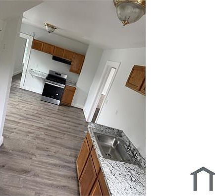 1st image of 255 W Hazel St #3