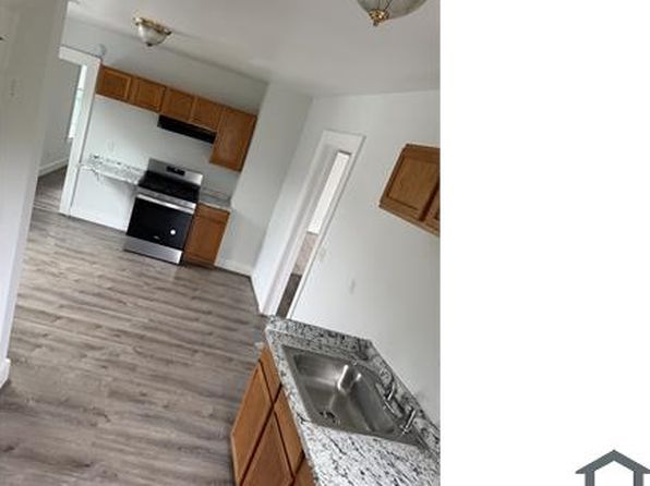 255 W Hazel St #3