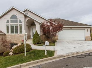 1381 E Woods Dr, Bountiful, UT 84010