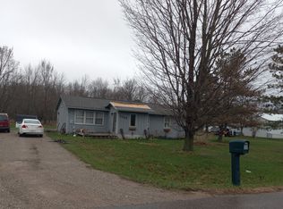 4209 Kuebler Dr, Alanson, MI 49706