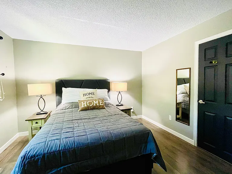 9228 Butterwood Ct — Photo 5