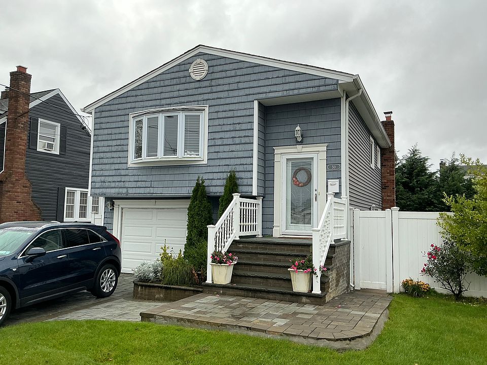 1st image of 50 Roosevelt Pl