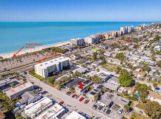 90 144th Ave APT 5, Madeira Beach, FL 33708