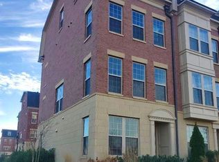 822 Fair Winds Way #286, Oxon Hill, MD 20745