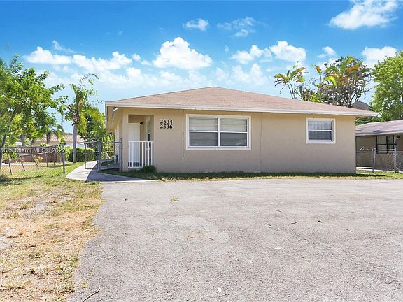 4th image of 2534 Cleveland St #2534