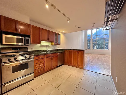 950 Harrison St #117 Photo 1