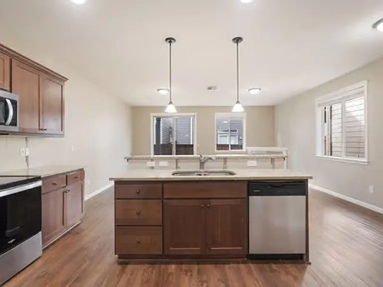 2610 NE 131st Ct — Photo 5