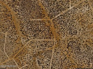 32174 W Forest Ln, Seligman, AZ 86337