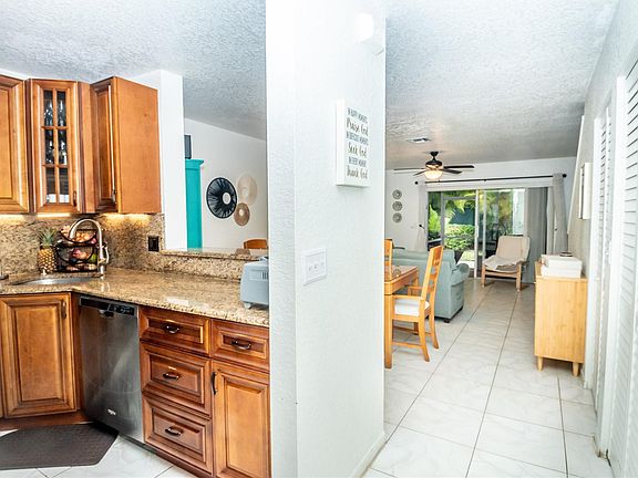 4th image of 9780 Kamena Circle