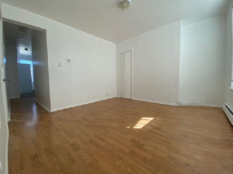 1st image of 106 Sherman Ave APT 3