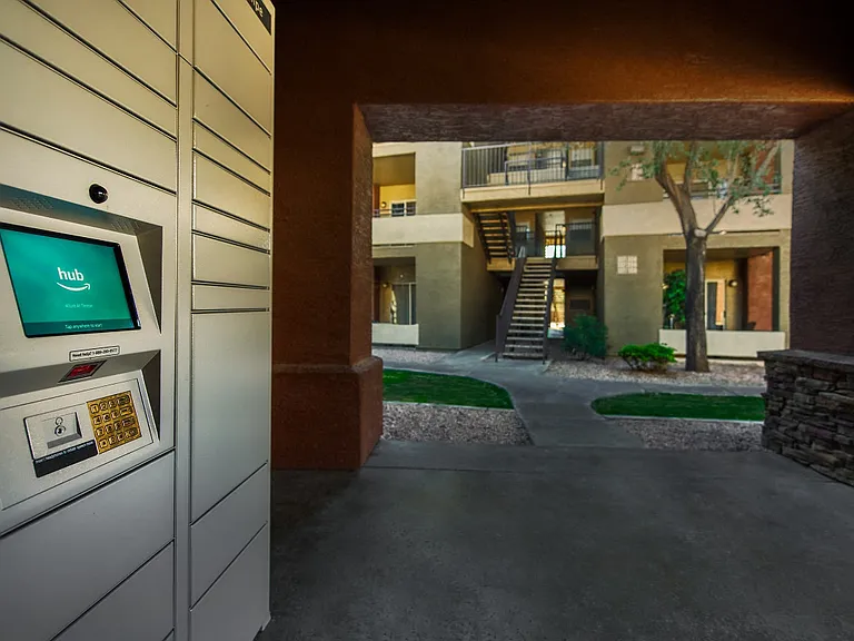 Allure at Tempe Apartments — Photo 20