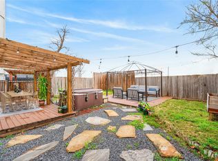 4608 Nett St #C, Houston, TX 77007