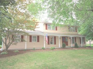 757 Newberry Ln, Webster, NY 14580