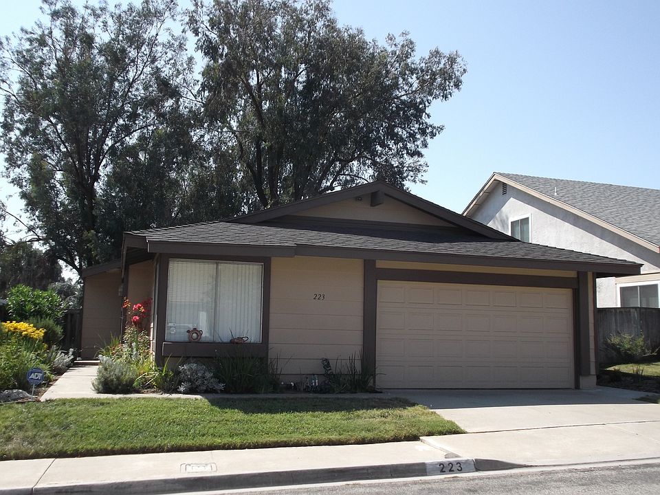1st image of 223 Eastridge Ln