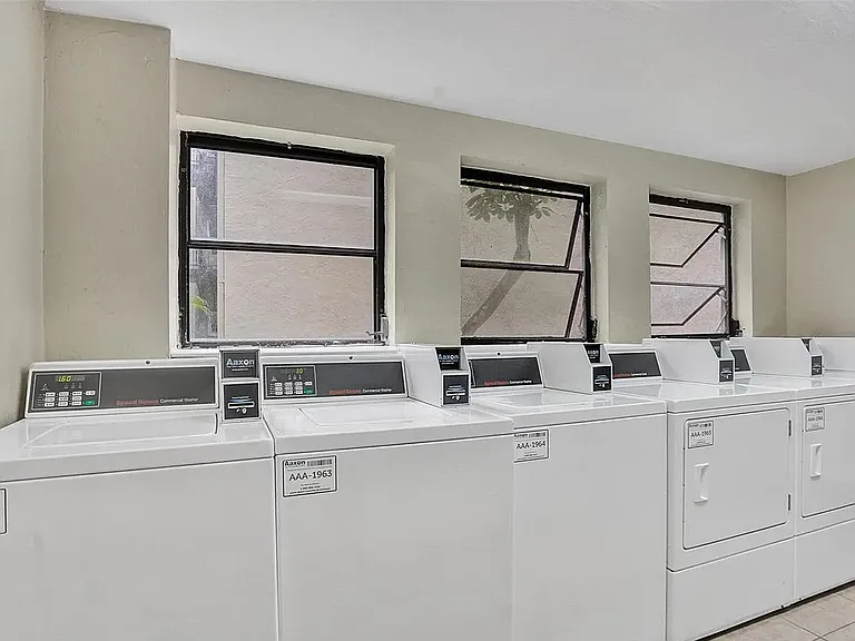 laundry room, same level