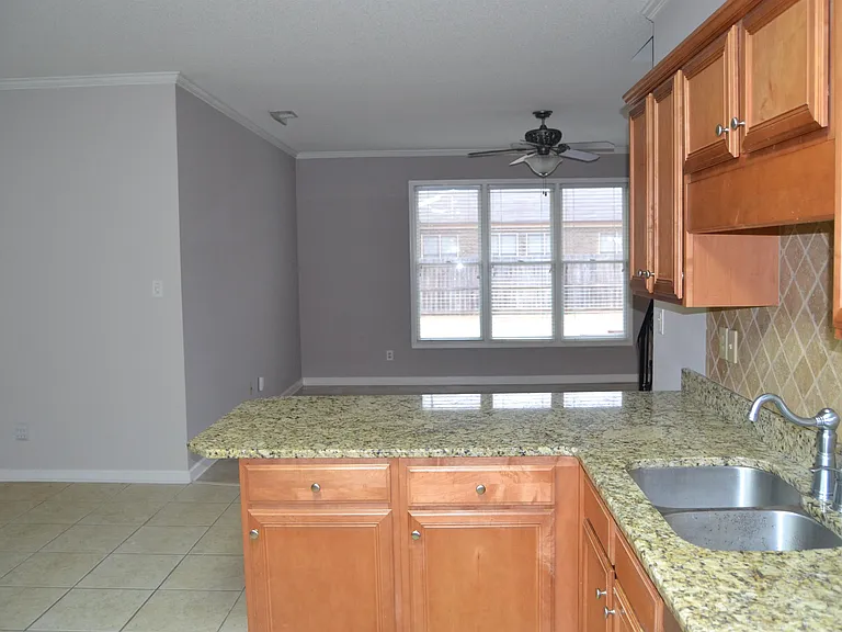 10486 Juneau Way — Photo 20