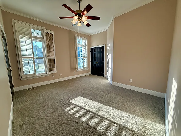 4036 Jaback Dr — Photo 33