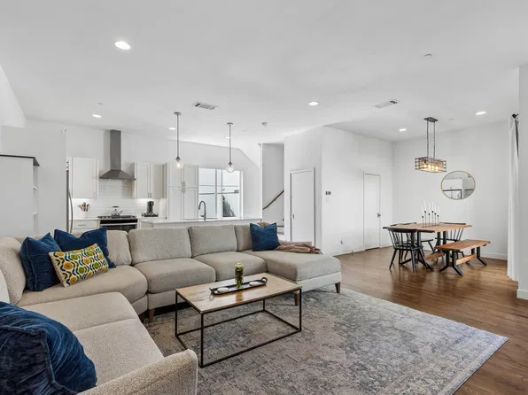 2115 Bennett Ave Unit 30, Dallas, TX 75205