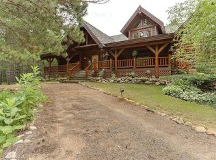 18118 E Sioux Vista Dr, Jordan, MN 55352