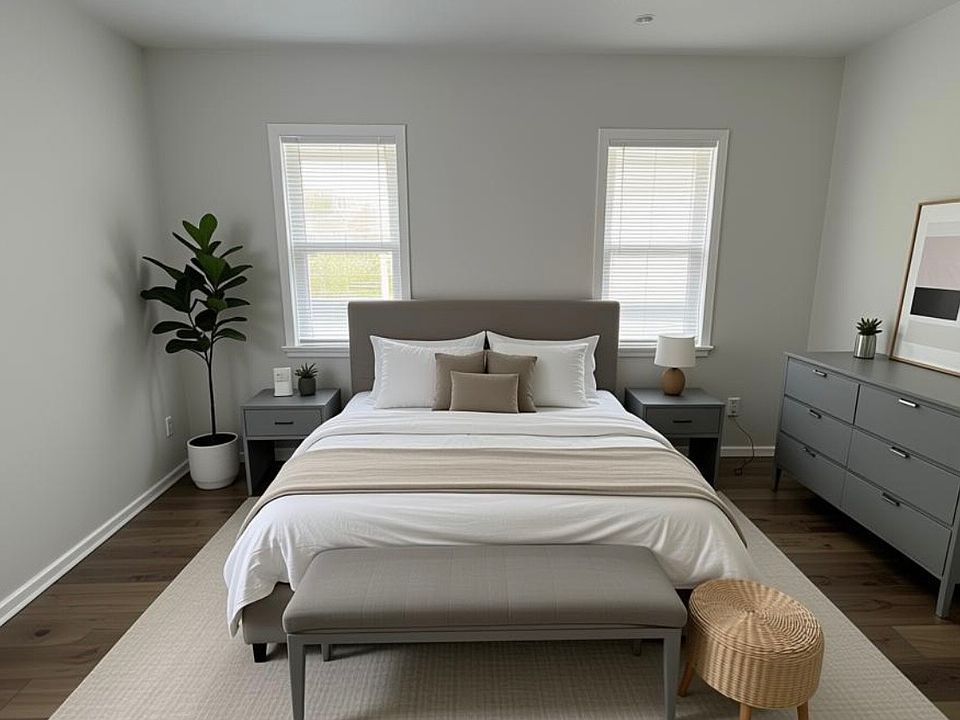 1st image of 90 Pleasant St #1
