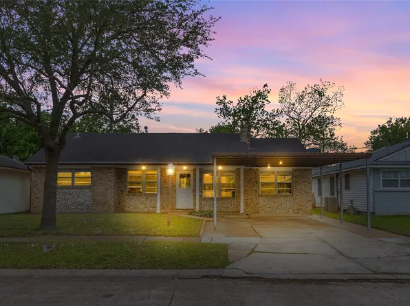 2704 Sweetgum St, Pasadena, TX 77502