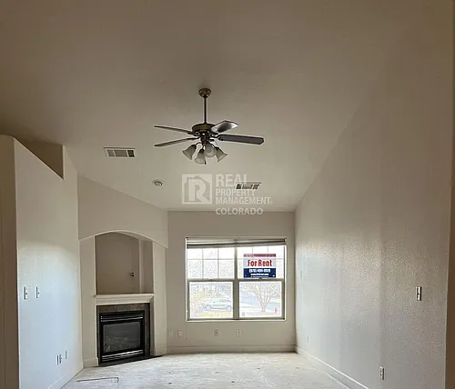 5775 W 29th St #907 Photo 1