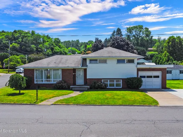 701 Grassy Island Ave, Jessup, PA 18434