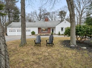 172 Old Farm Rd, Milton, MA 02186