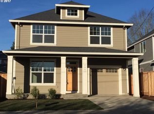 7907 SE Schiller St, Portland, OR 97206