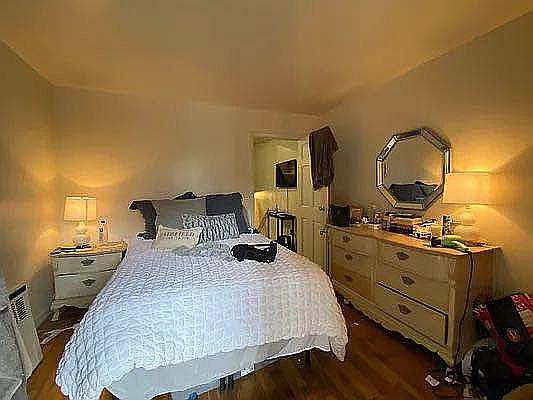 2nd image of 329 E 63rd St APT 3d