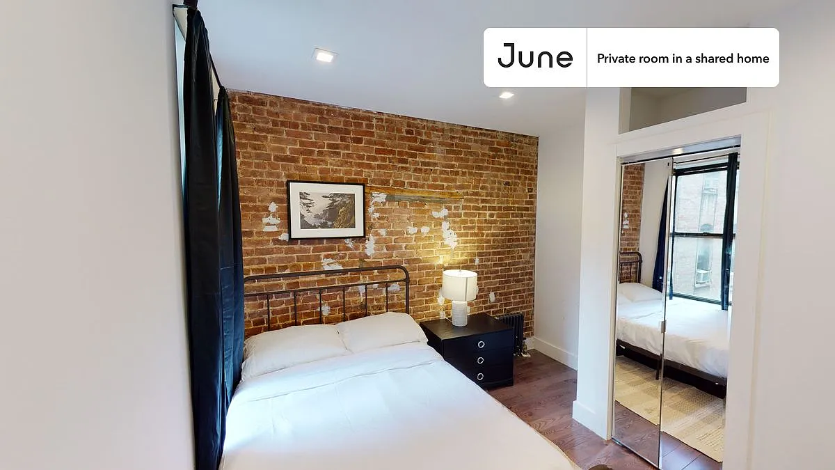 Full bedroom in 4 bed/2 bath home in West Harlem #597 B — Photo 3