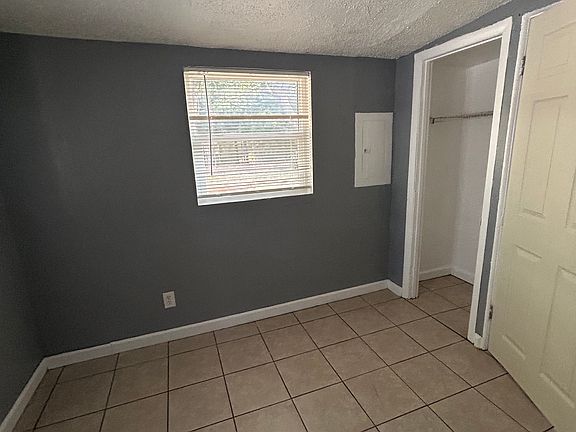 5th image of 7360 44th Ave N