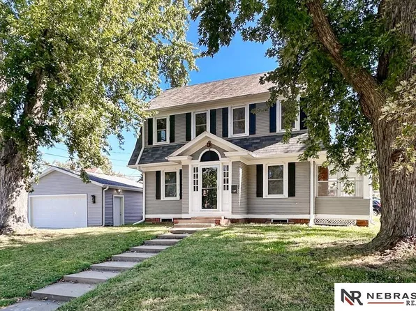 7103 Minne Lusa Blvd, Omaha, NE 68112