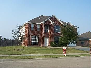 1st image of 805 Baybrook Dr