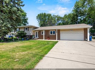 2366 S Ridge Rd, Green Bay, WI 54304
