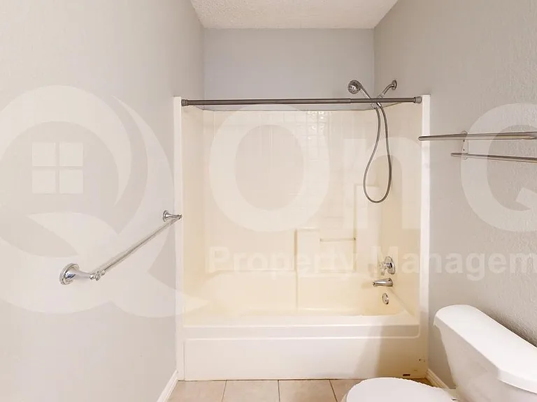 8109 Dock St — Photo 16