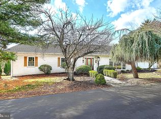 693 Washington Ave, Hanover, PA 17331