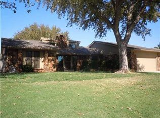 8121 NW 82nd St, Oklahoma City, OK 73132