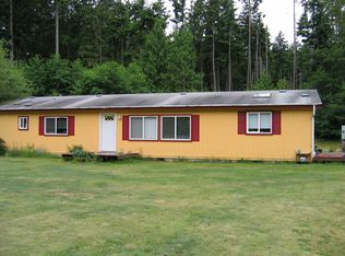 6610 Cultus Bay Rd, Clinton, WA 98236