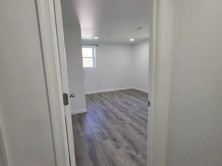 72 Ray St — Photo 27