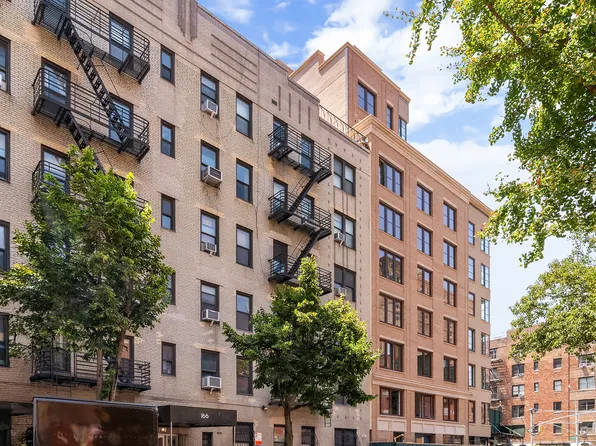 166 West 22nd Street image 9 of 10
