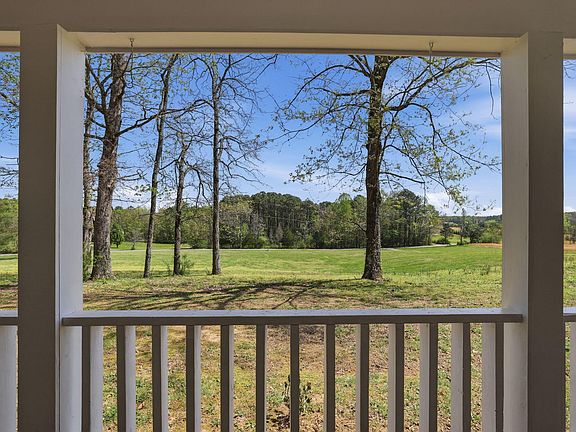 4th image of 662 Red Hill Valley Rd SE