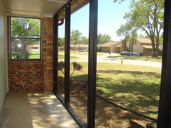 3rd image of 1301 Quail Creek Dr