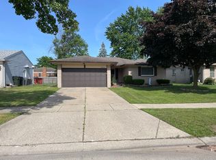 38160 Yonkers Dr, Sterling Heights, MI