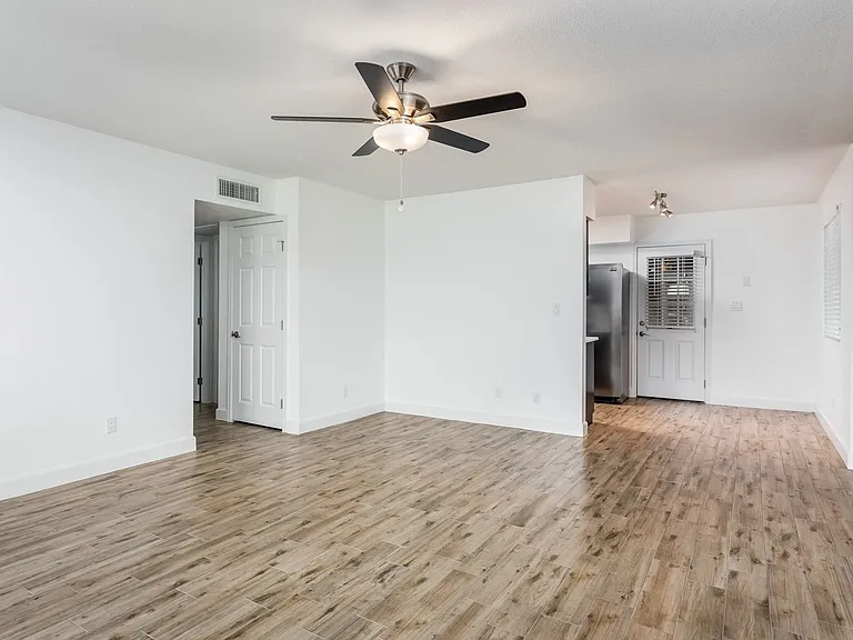 3718 E Glenrosa Ave #3 — Photo 9